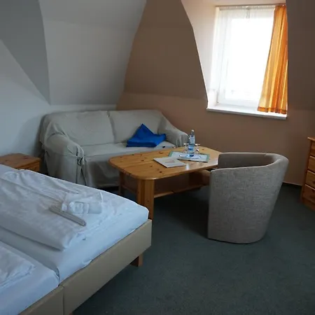 Pensión Bootshaus 3*