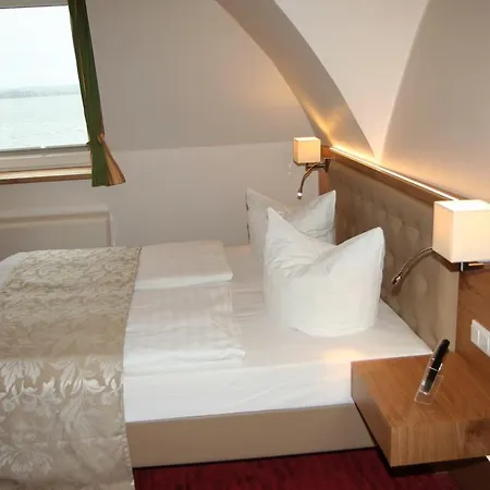 Bootshaus Casa de hóspedes Neustrelitz