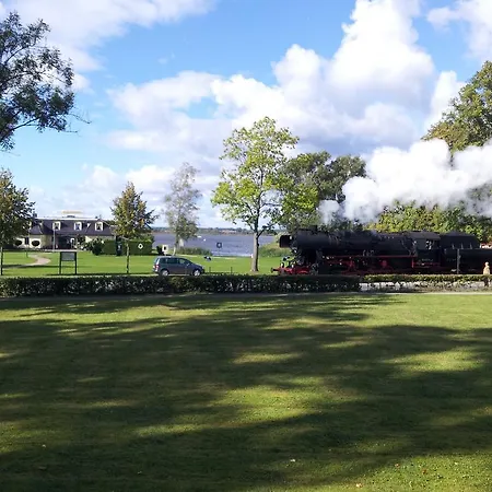 Casa de hóspedes Bootshaus 3*